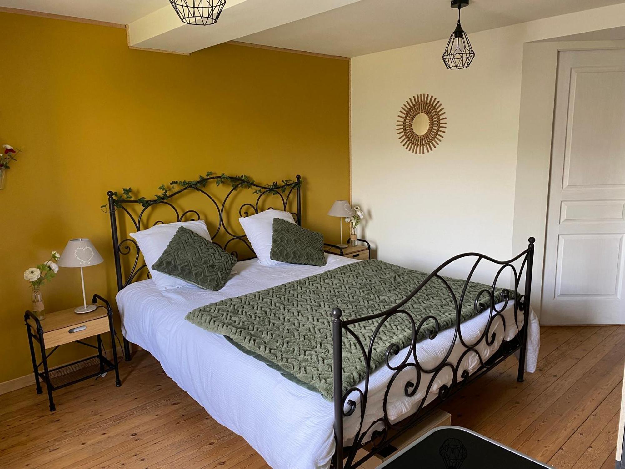La Pautiere Bed and Breakfast Saint-Sauveur-Lendelin Rum bild